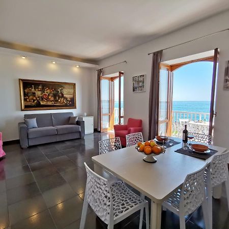 Super Panorama & Astonishing Apartment Seaview Джардини-Наксос Экстерьер фото